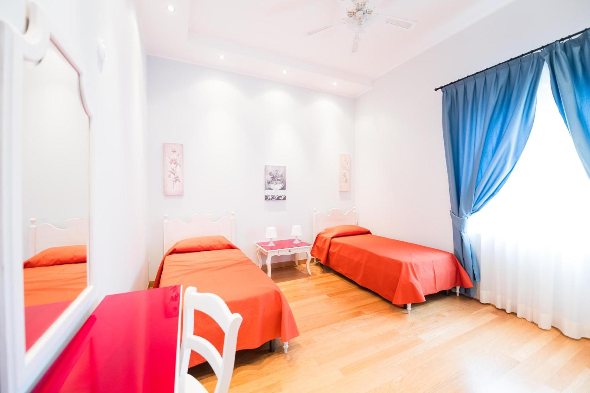 Giardino Dei Colori 111 Residence Pool&Fitness Тосколано Мадерно Екстериор снимка